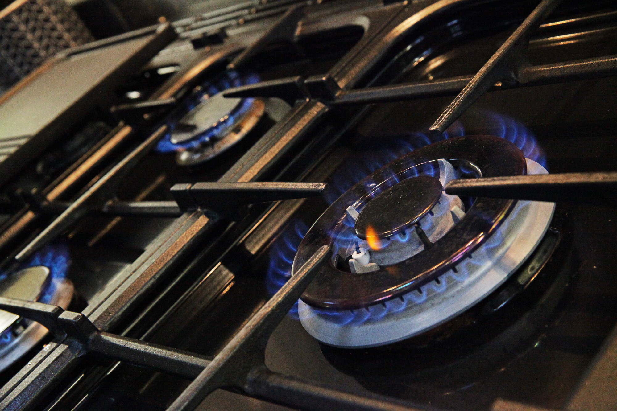 Kitchen Design & Installation - AJM Heating & Bathrooms